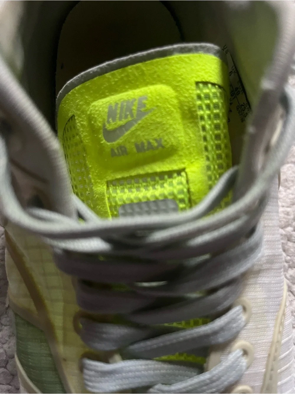 Nike Women’s Air Max Sneakers in Light Gray and Neon Green, Size 8.5